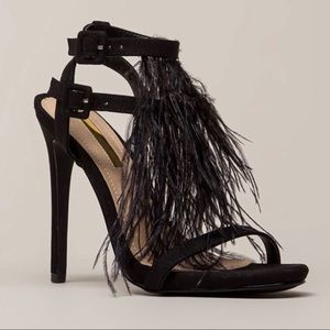 🔥Hot🔥Sale Black Feathered Open Toe Heels